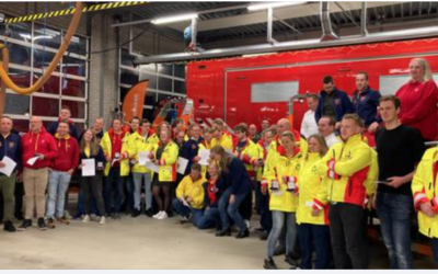 Reddingswerkers 1,5 jaar na werk in Limburgse ‘rampenfilm’ in zonnetje gezet