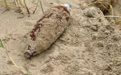 Bisantgranaat gevonden op strand van Bloemendaal